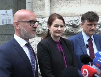 Kto z nich je pasákom otáznik